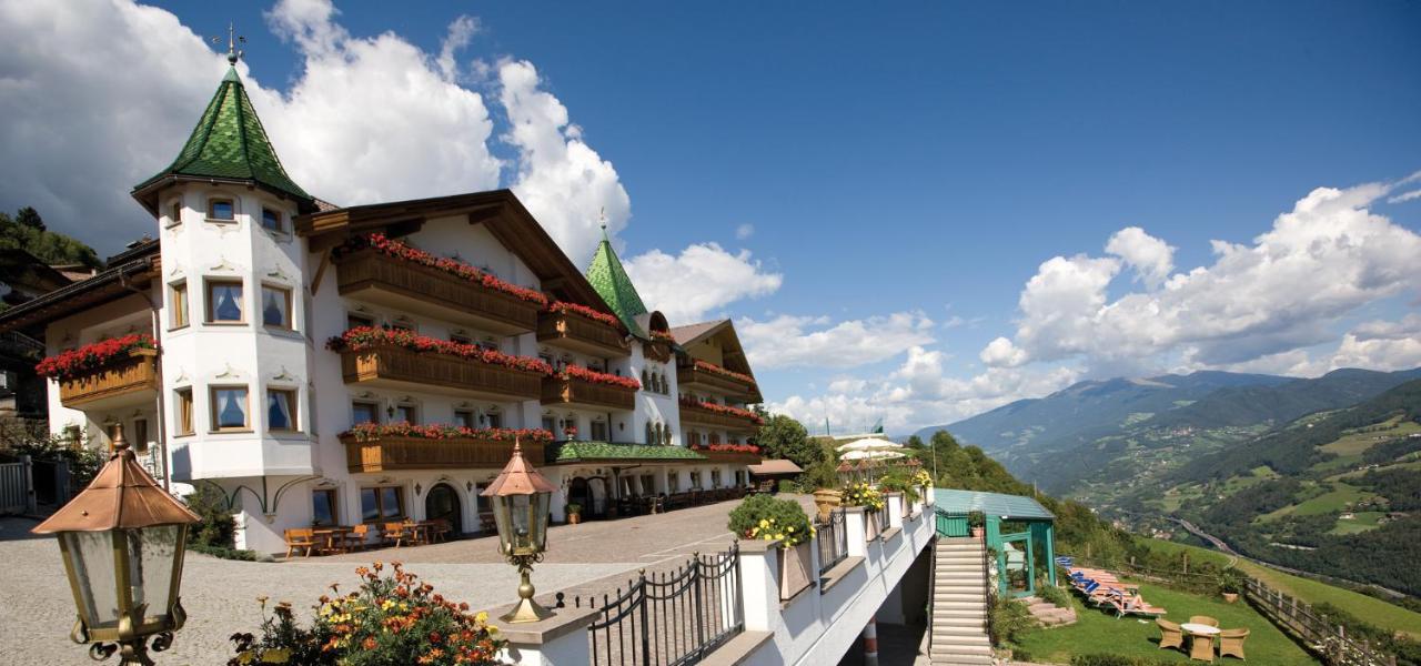 Berglandhotel Untertheimerhof Villandro Bagian luar foto